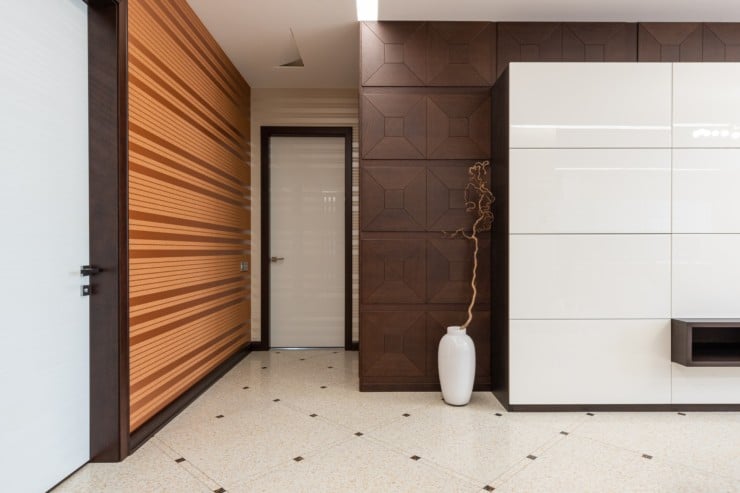 Help! My Door Is Stuck Closed (4 Solutions)