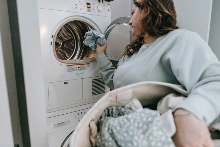 How to get rotten egg smell out of laundry room