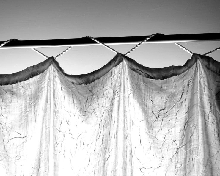 How to hang temporary curtains for renters