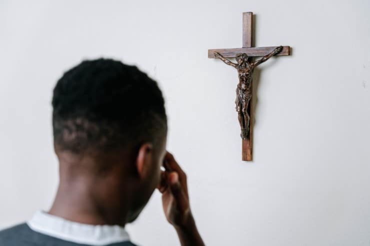 Should Crucifix Be In Catholic Dining Room