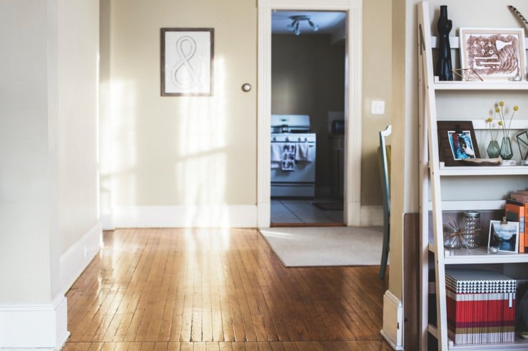 How much does it cost to replace door jamb?
