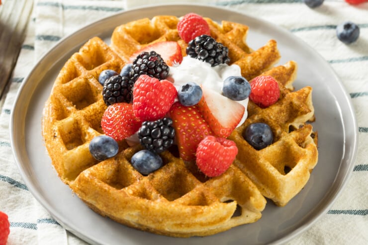 Which brand waffle maker is best