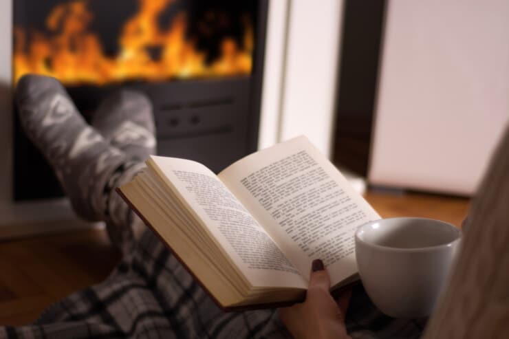 How do you make a cozy reading corner