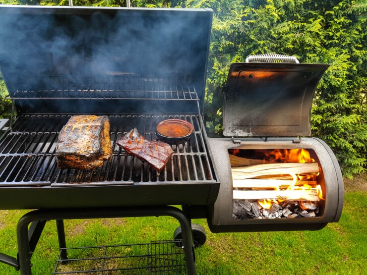 Best Grill Smoker Combo For Your Outdoor Cooking